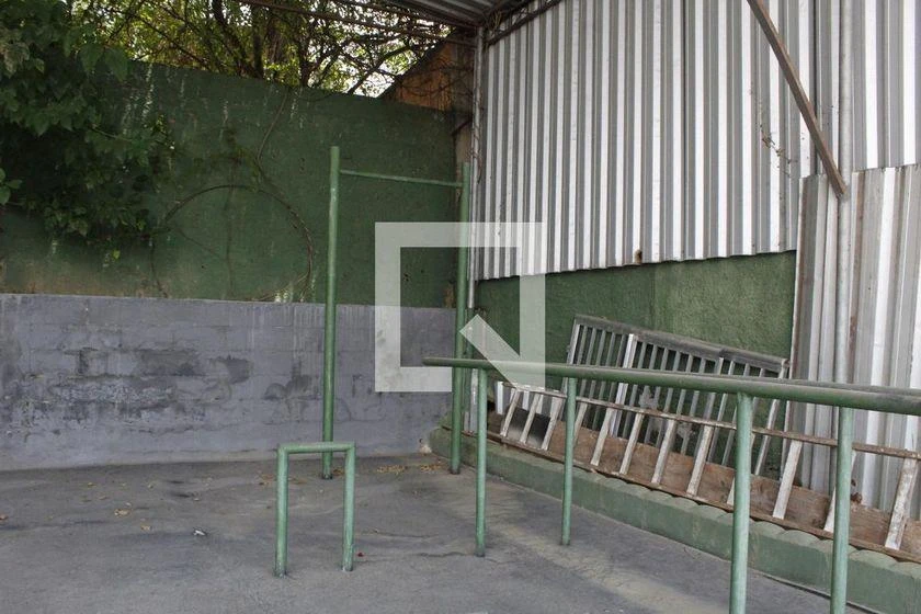 Casa para locação com 1 quarto e 360 m² — photo 38