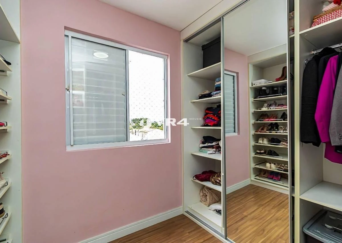 Furnished 3-bedroom apartment with open-plan kitchen — photo 20