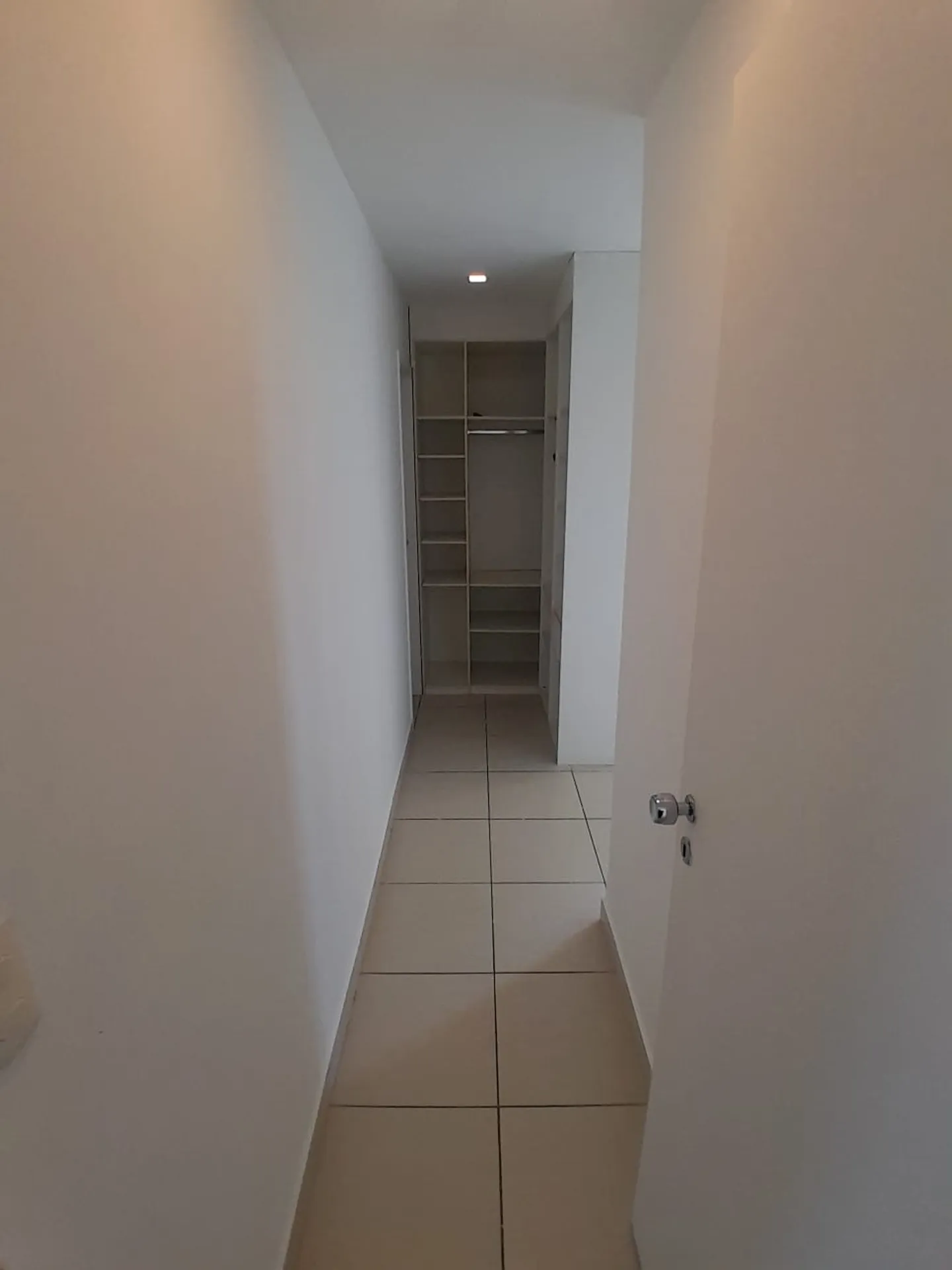 Floor-to-ceiling windows in a 2-bedroom apartment, 68 m² — photo 17