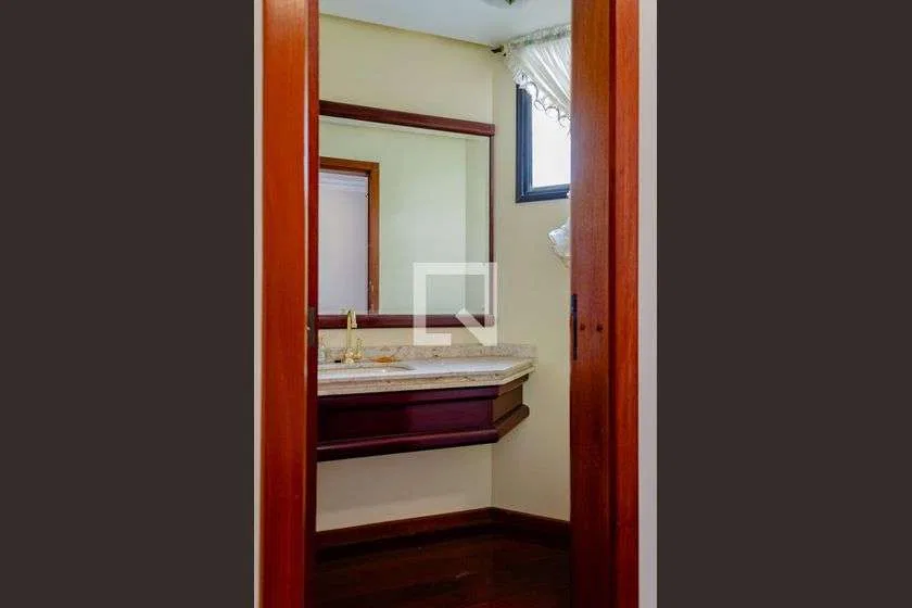 3-bedroom apartment with suite and 2 parking spaces — photo 17