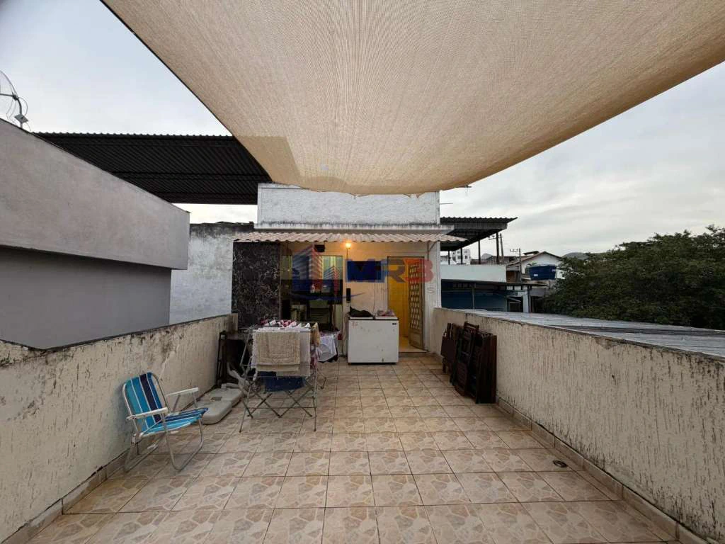 Rental house with 5 bedrooms and 600 m² — photo 18