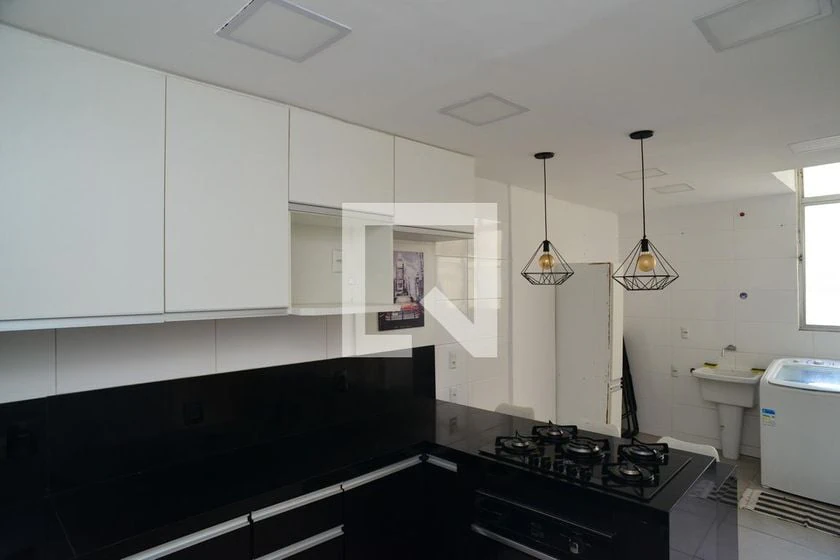 Top-floor rental with 4 bedrooms and 200 m² — photo 9