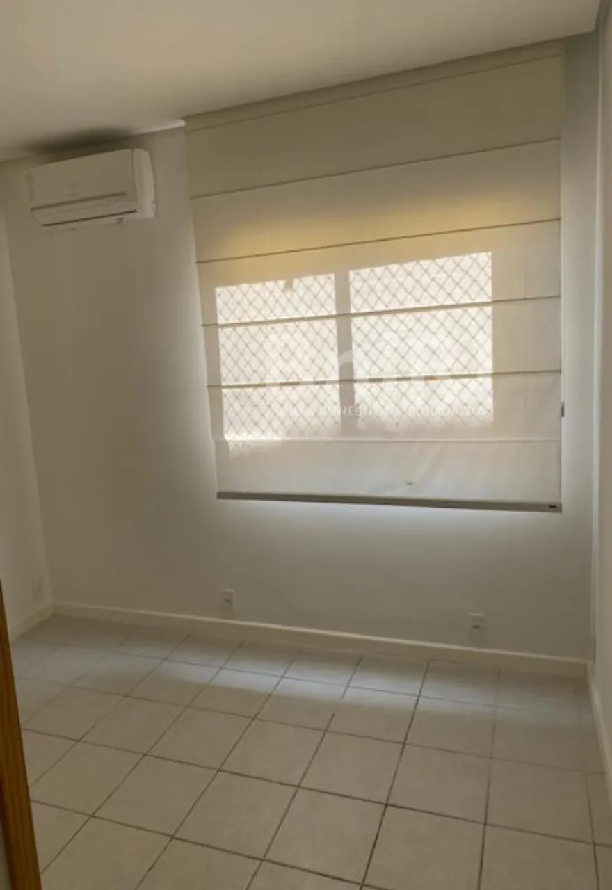 4-bedroom unfurnished apartment with 1 bath and balcony — photo 13