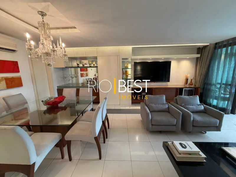 Apartamento de 3 quartos com 5 banheiros e 3 vagas — photo 11