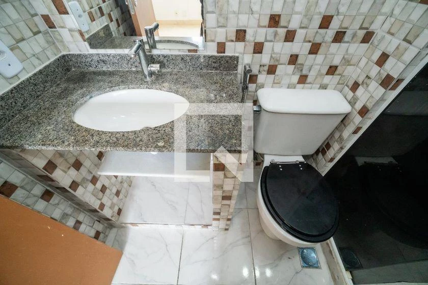 3-bedroom apartment with a washing machine — photo 17