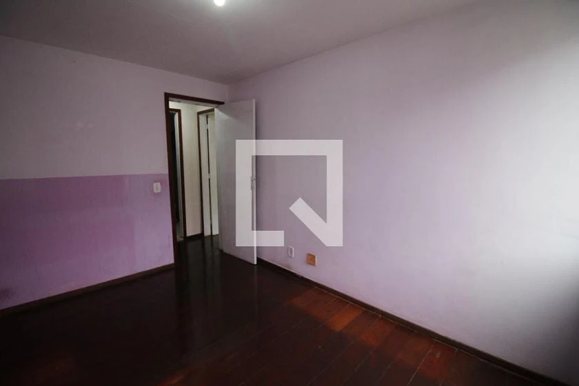 Деревянный пол или ламинат и 3 спальни: квартира 128 м² — photo 20