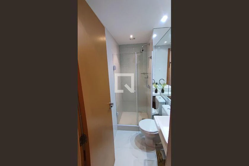 Rental apartment with 3 bedrooms and a glazed balcony — photo 38