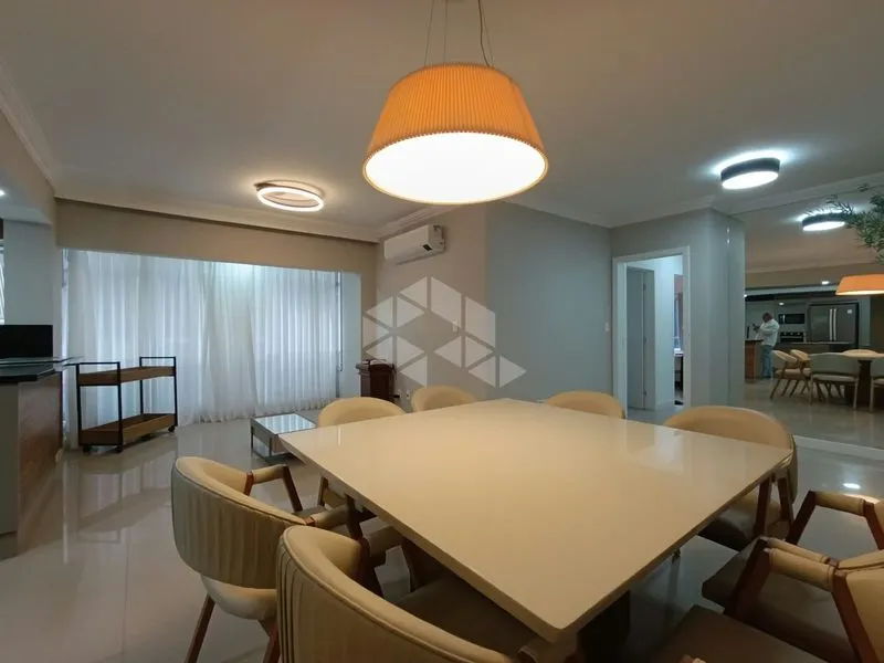 Furnished apartment, 121 m², with a home office — photo 14