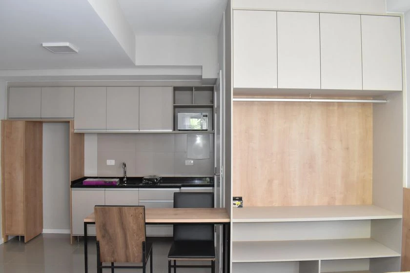 Estudio amueblado con 1 dormitorio y 1 baño — photo 8