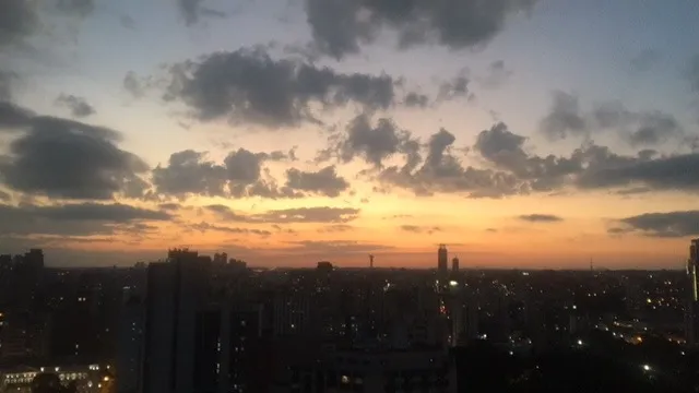 Furnished studio with a city view — photo 9