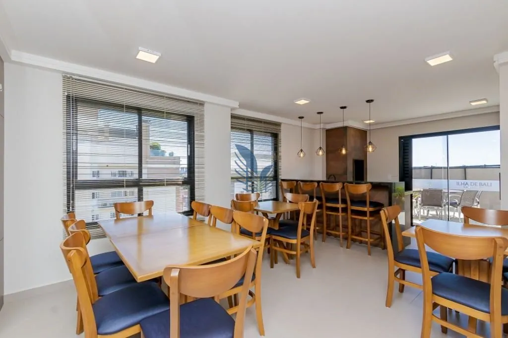1-bedroom rental with open-plan kitchen and BBQ — photo 18