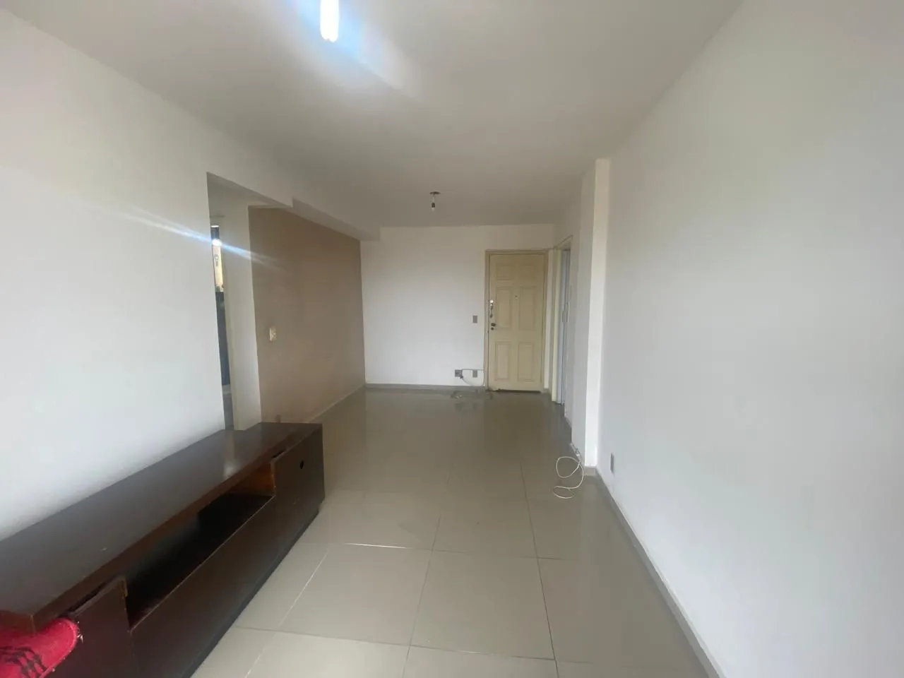 2-bedroom apartment in a building with a gym — photo 18