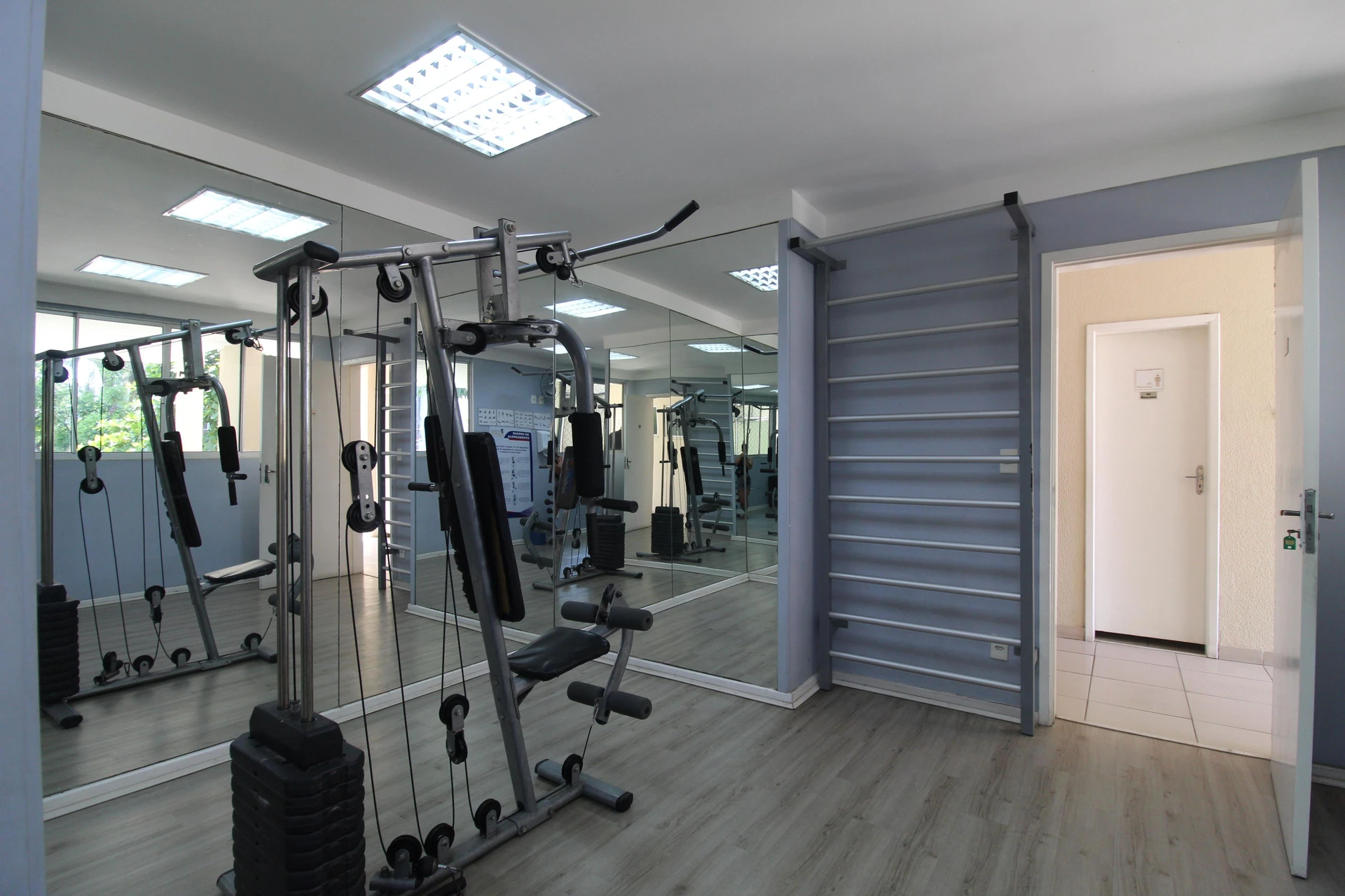 Apartamento mobiliado com 3 quartos e varanda — photo 46