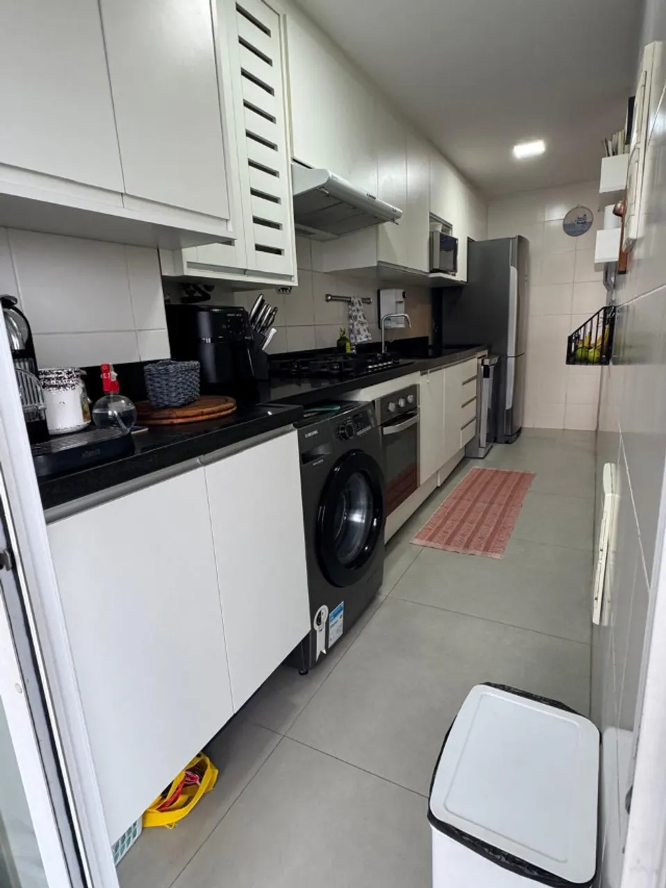 Furnished 3-bedroom apartment with open-plan kitchen — photo 10