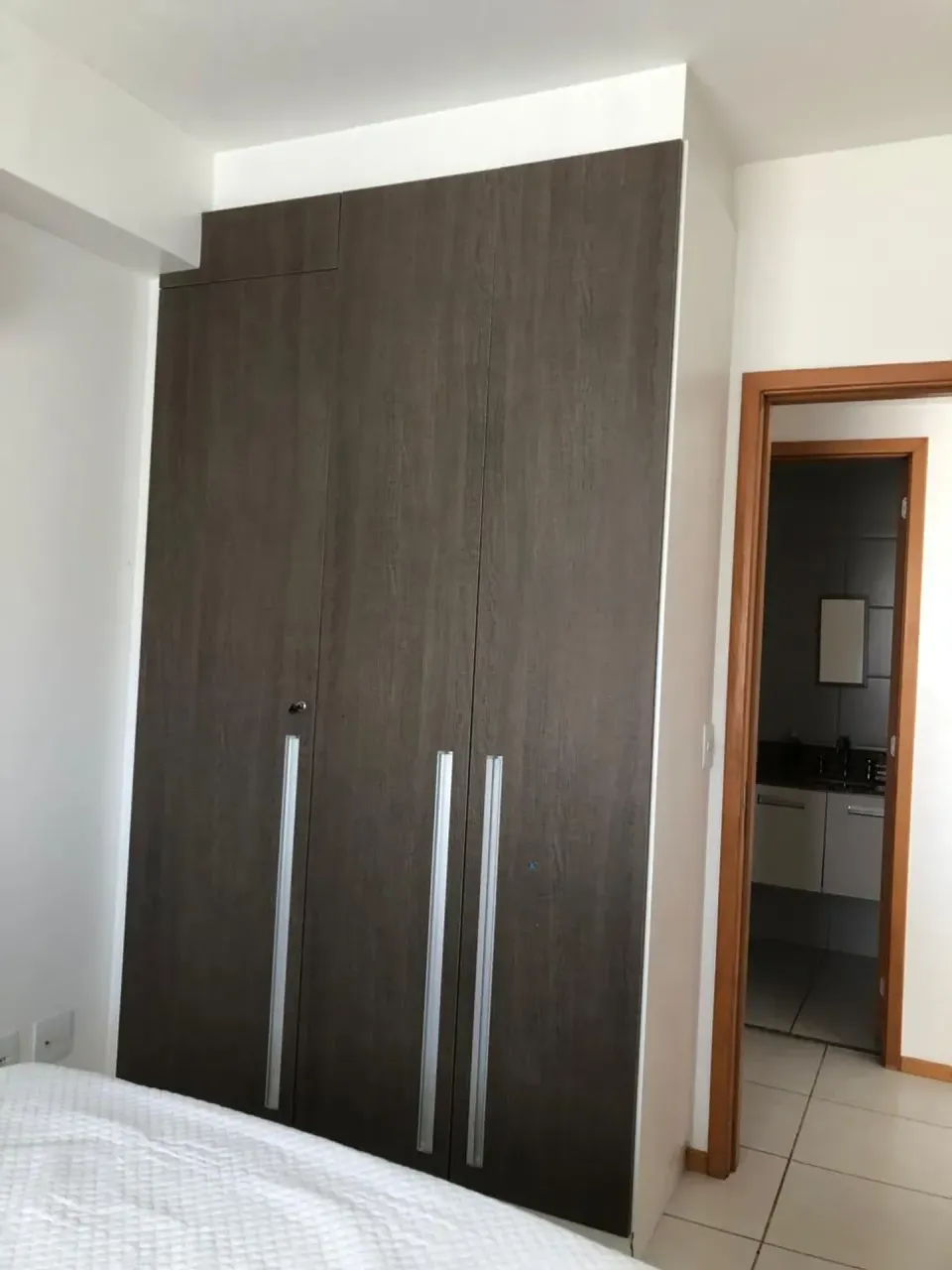 75 m² rental apartment with 2 bedrooms and glass balcony — photo 12