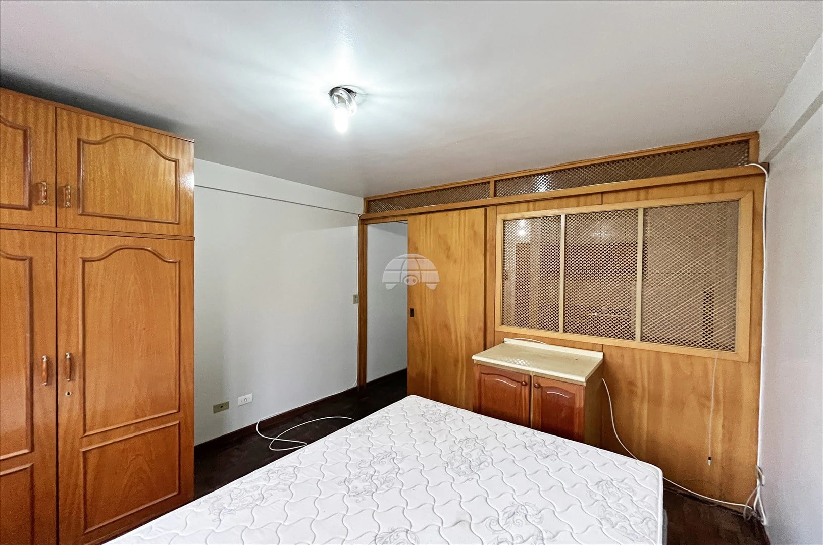 1-bedroom apartment with a compact gas cooktop — photo 6