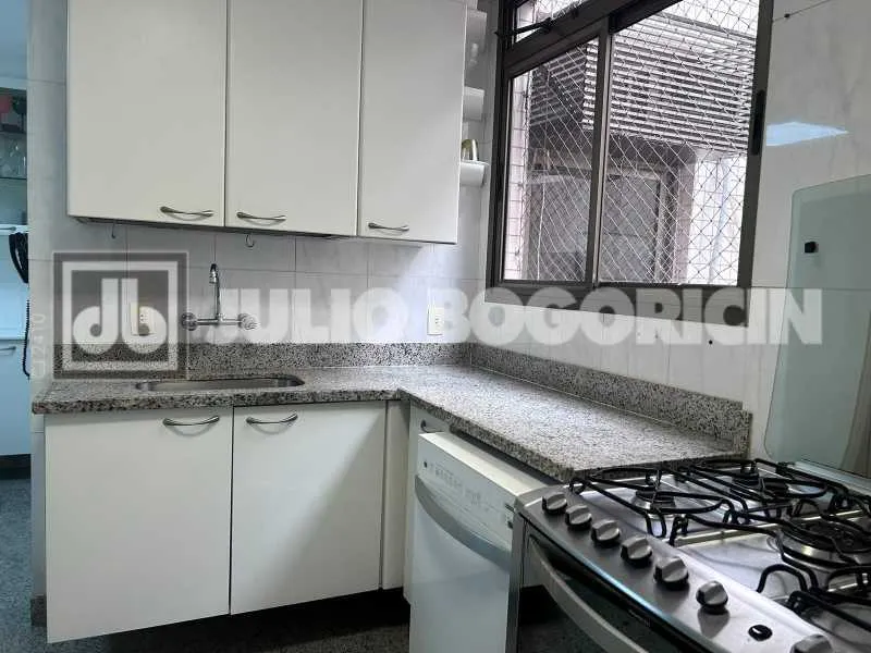 Apartamento com 5 quartos e 5 banheiros, 2 vagas — photo 13