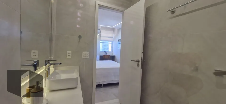 Apartamento mobiliado com 2 quartos e 3 banheiros — photo 10