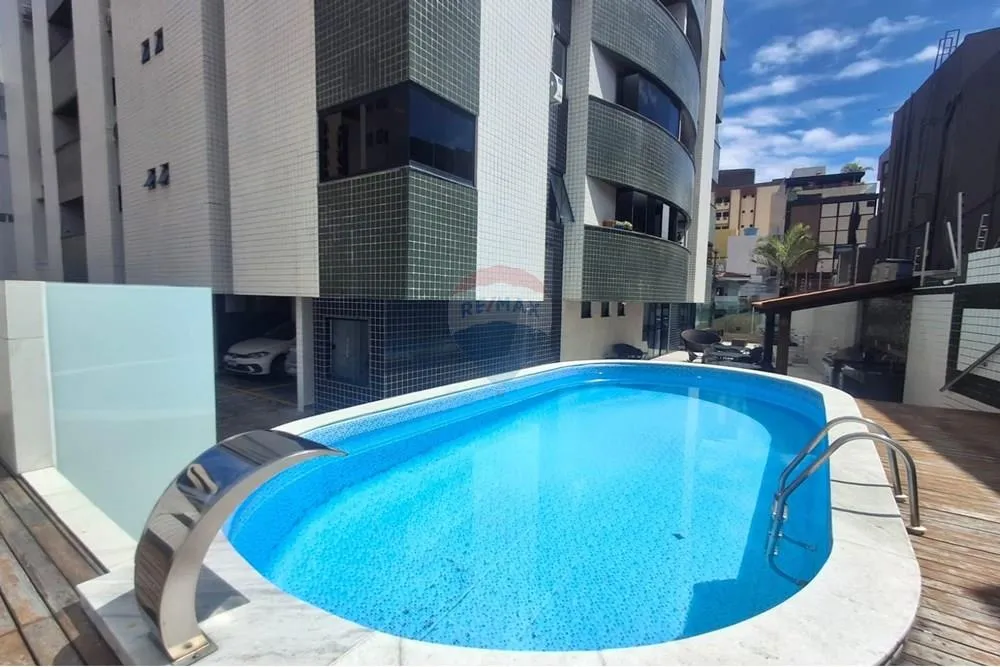 Private pool in a 3-bedroom apartment, 96 m² — photo 35