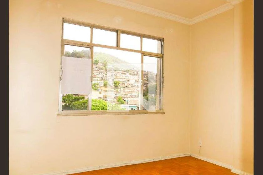 Apartamento de 2 habitaciones con cocina separada y 40 m² — photo 19