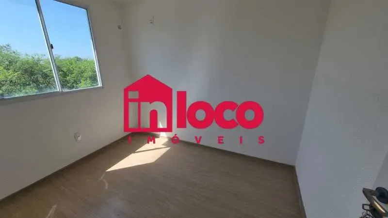 2-bedroom apartment in a building with a pool — photo 4
