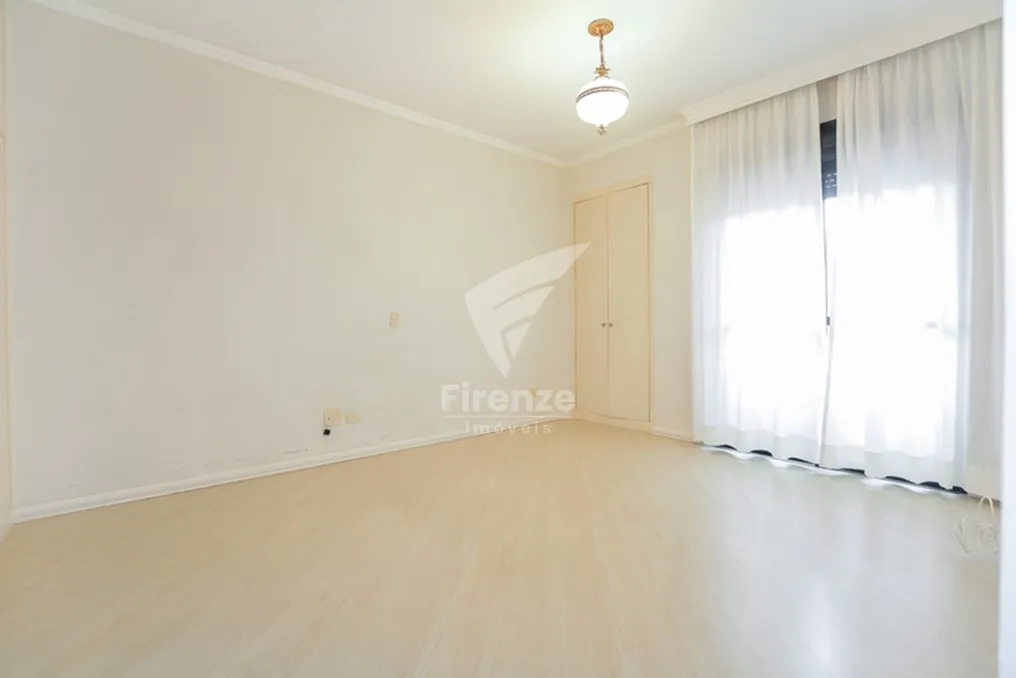 Apartment with 3 en-suite bedrooms and 2 parking — photo 39