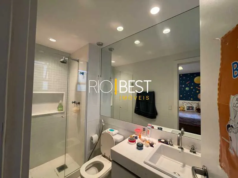 Apartamento de 4 quartos com cozinha integrada ao living — photo 19