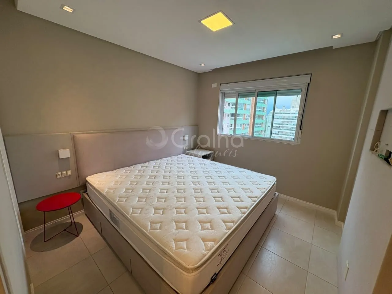94 m² apartment with a walk-in closet and a dishwasher — photo 10