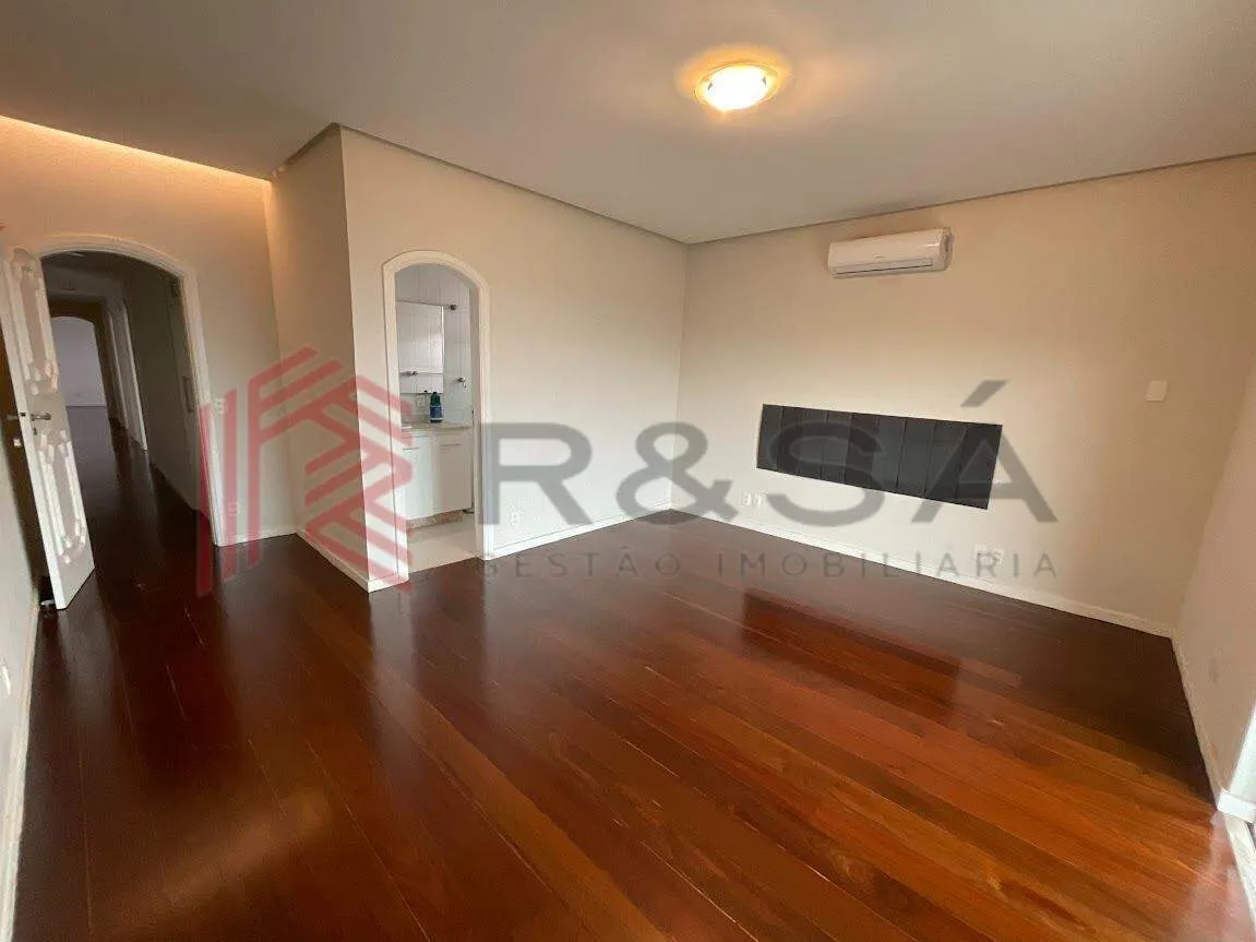Apartamento para alugar com 4 quartos e 3 suítes, 200 m² — photo 4