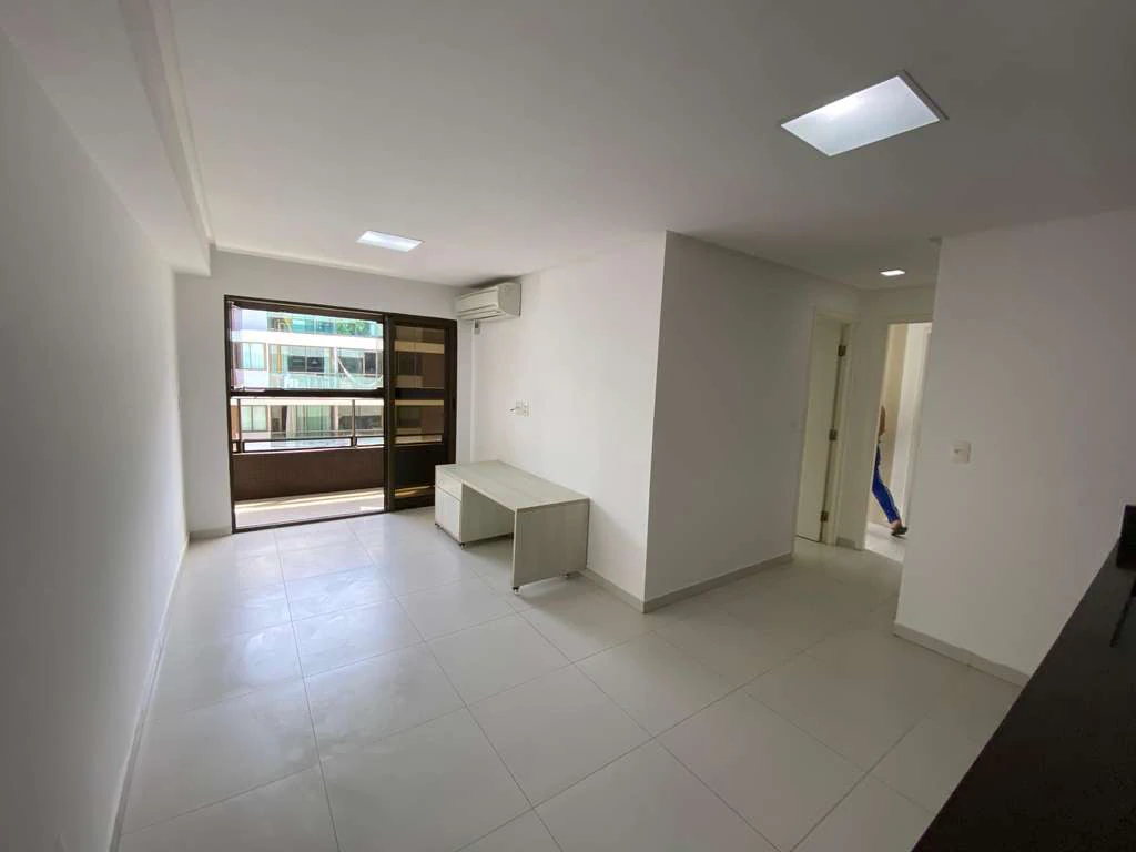 2-bedroom apartment with enclosed balcony and BBQ — photo 3