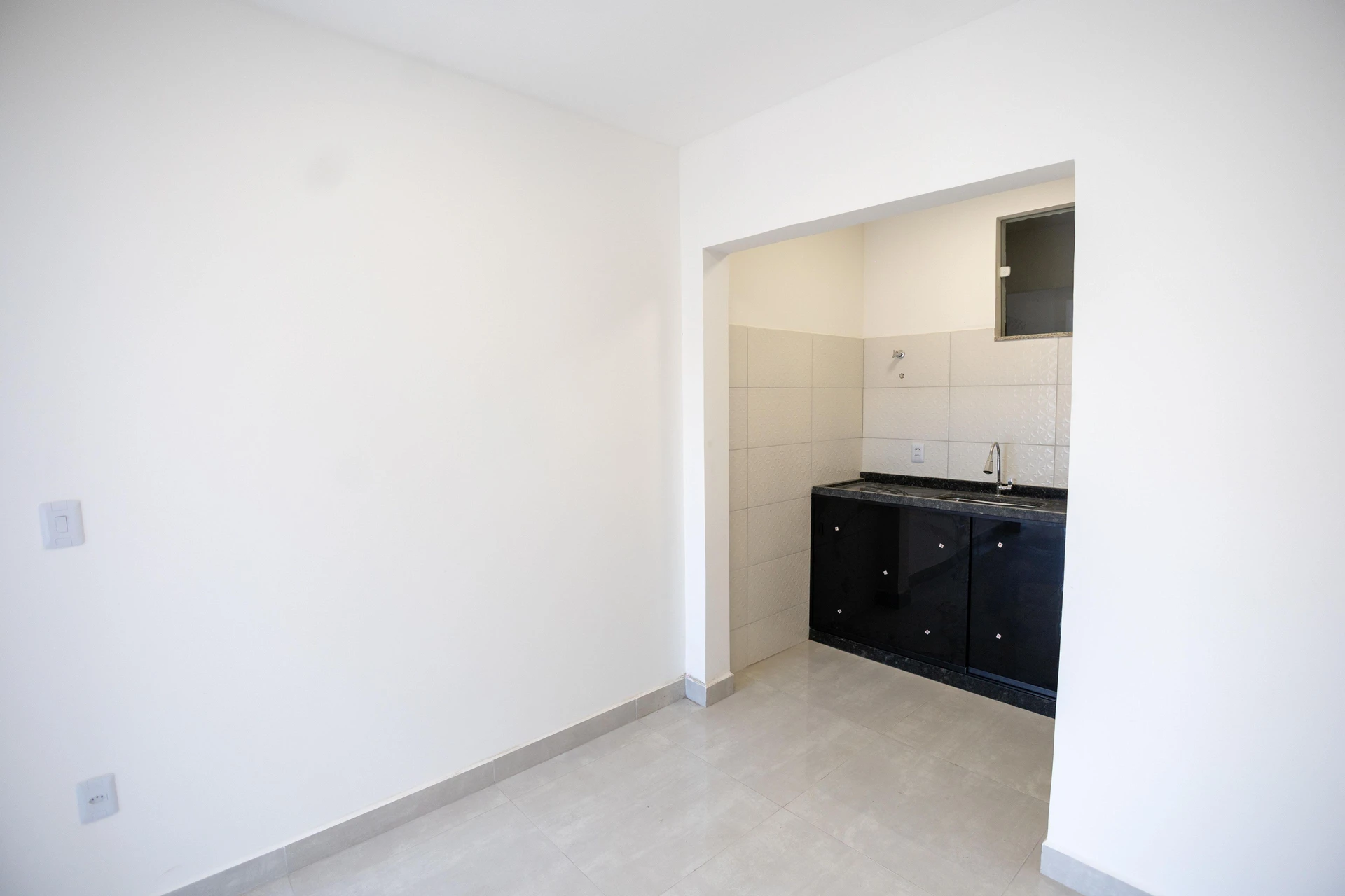 2-bedroom house with a private BBQ — photo 2