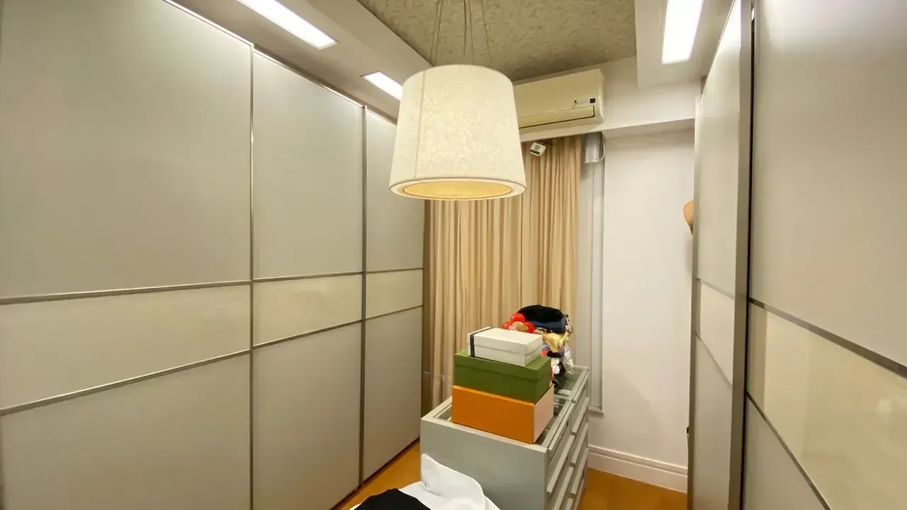 Apartamento de 256 m² com 4 suítes e 5 banheiros — photo 29