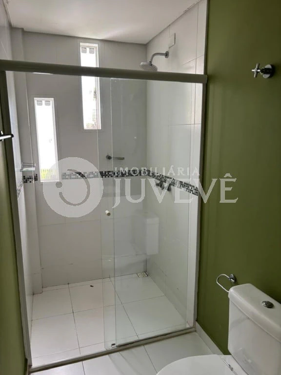 2-bedroom apartment with a washing machine in Curitiba — photo 18