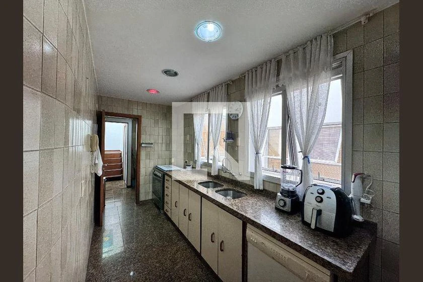 Duplex penthouse with 3 bedrooms and 254 m², 2 parking — photo 41