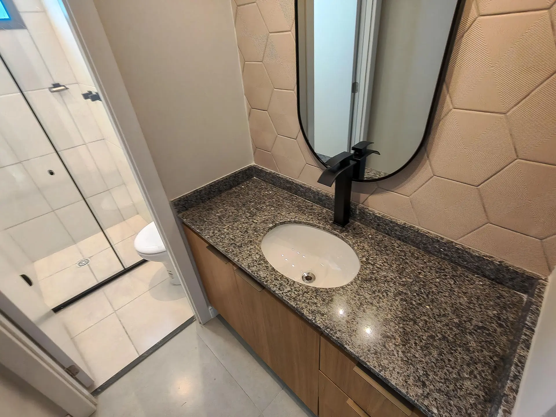 2-bedroom apartment in a building with a sauna — photo 53