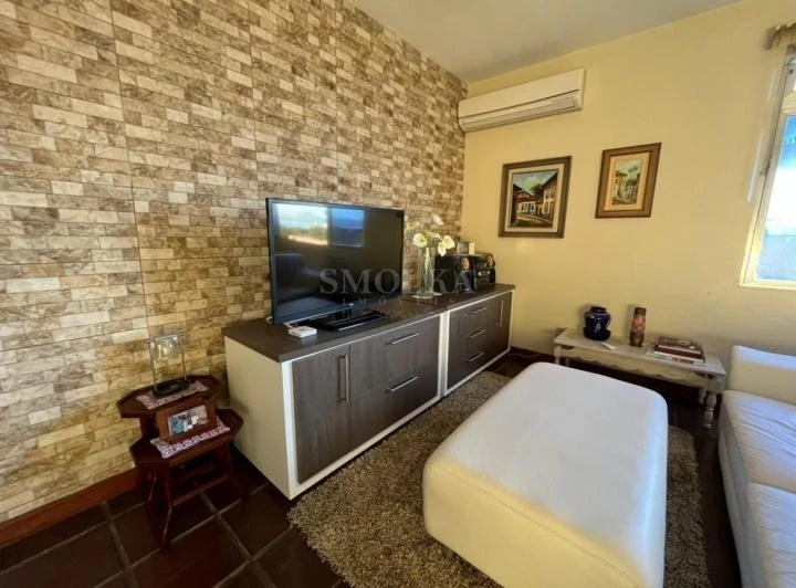 Spacious 320 m² apartment with 8 bedrooms and 4 spots — photo 5