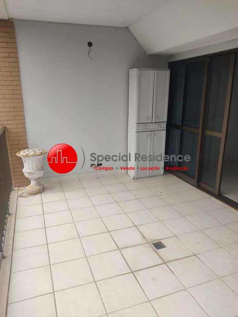 2-bedroom apartment with 2 bathrooms and open kitchen — photo 8