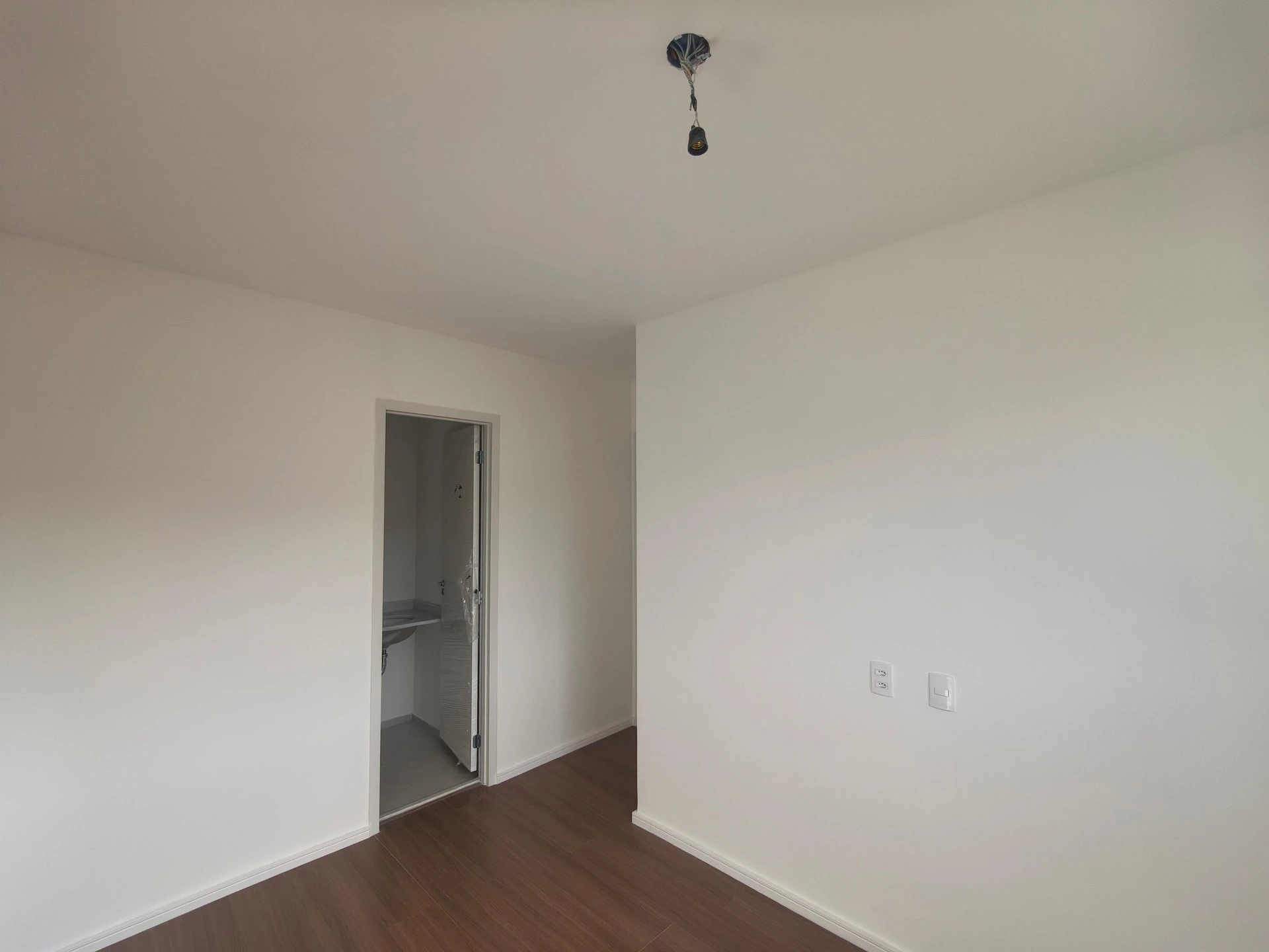 Apartamento de 2 quartos em condomínio com academia — photo 28