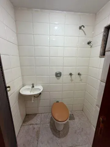 Rental apartment with 3 bedrooms and 2 bathrooms — photo 24
