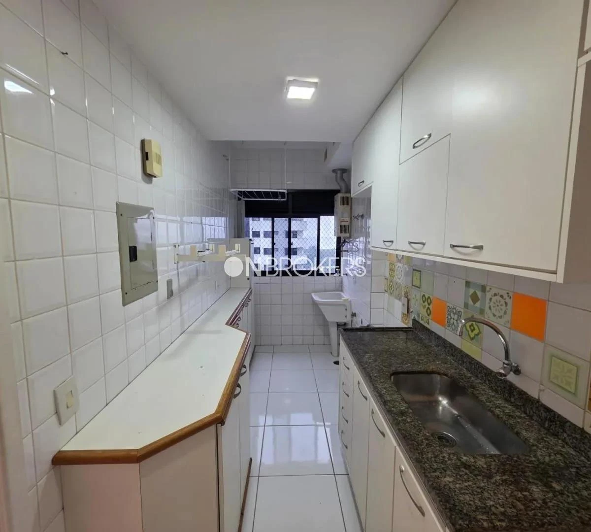 62 m² apartment with 2 bedrooms and balcony — photo 2