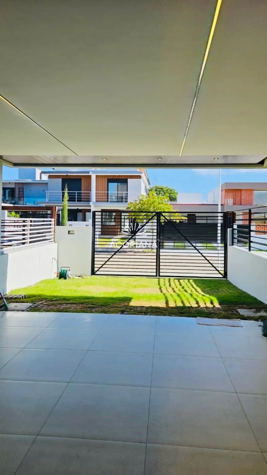 Washing machine in a 3-bedroom house, 240 m² — photo 9