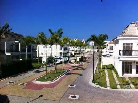 Furnished triplex house with 260 m² and private BBQ area — photo 17