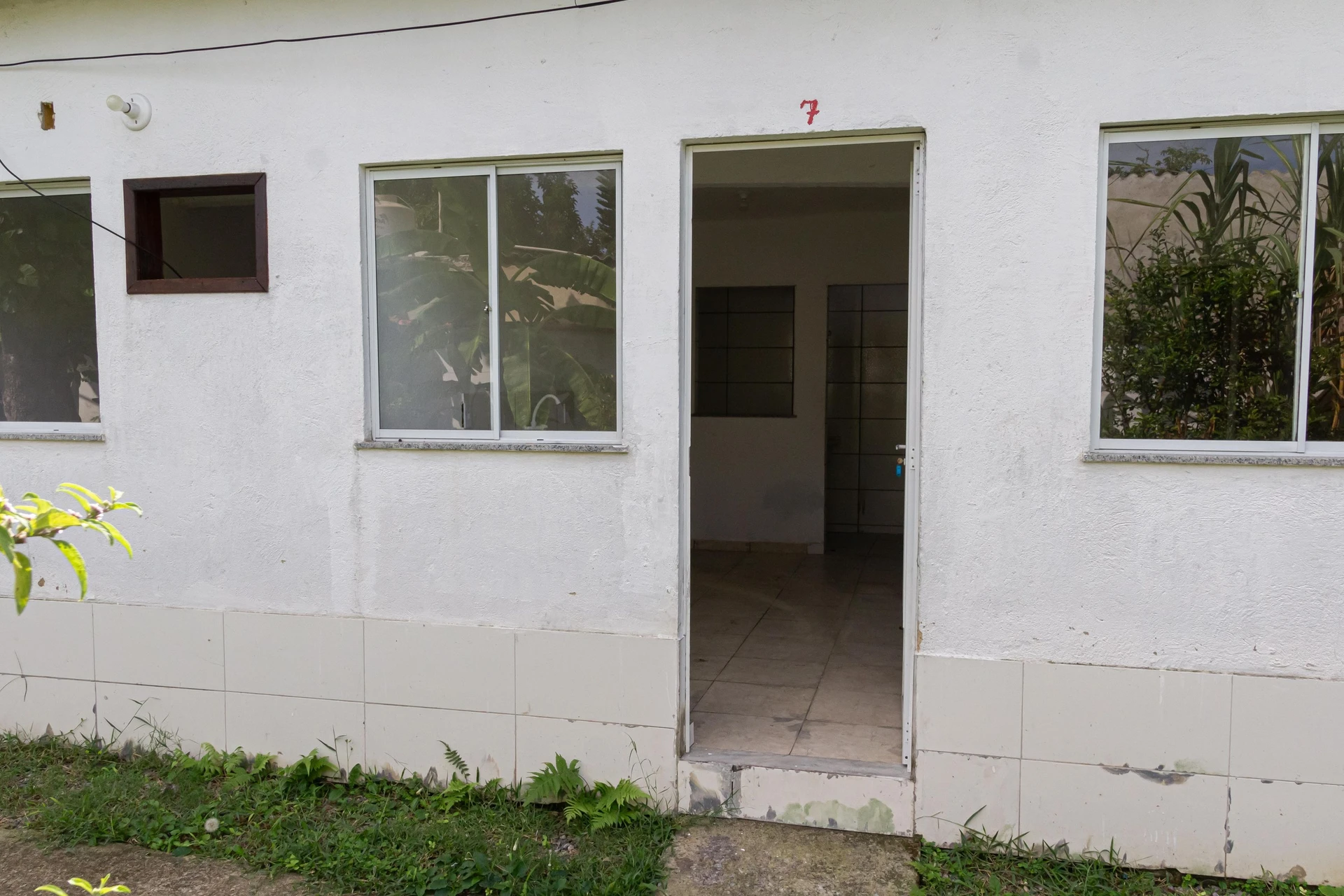 Кітнет із 1 спальнею в суїті та компактною кухнею — photo 31