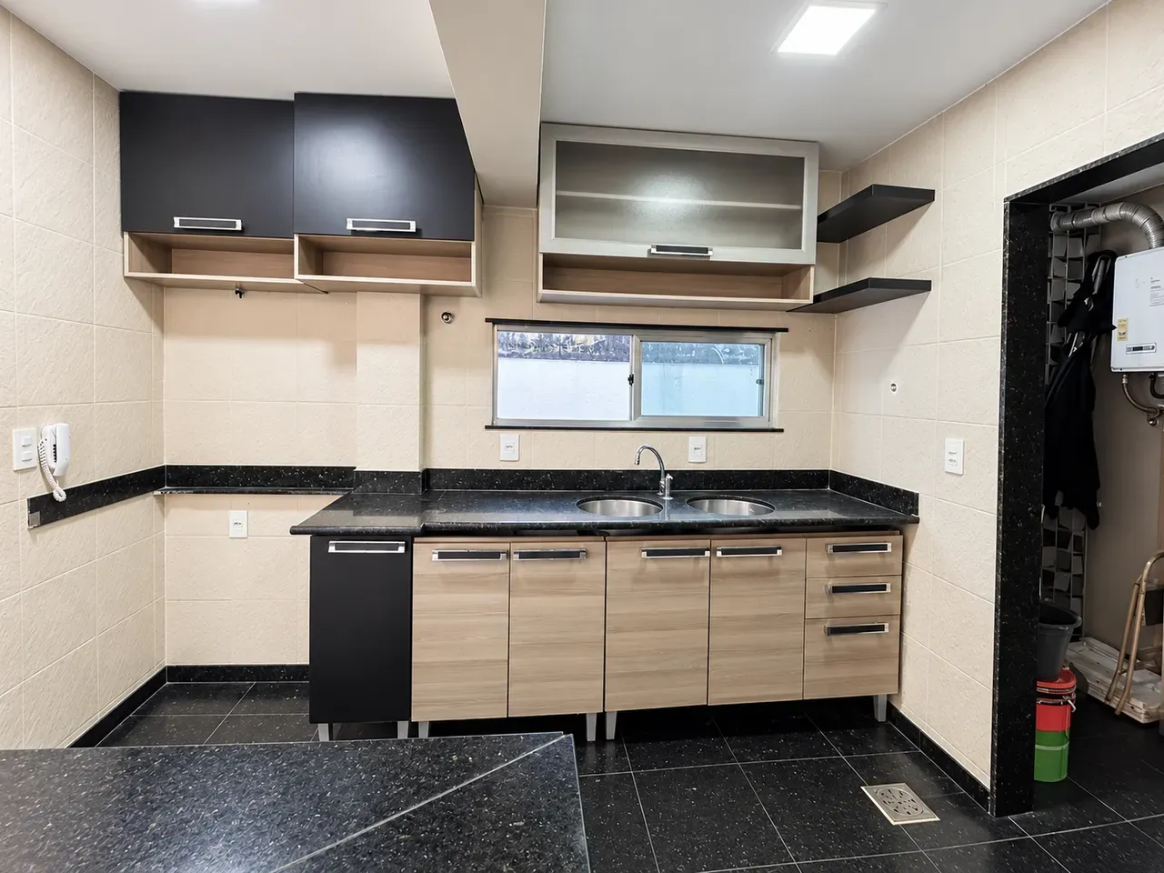 Apartamento com 2 quartos, terraço e 2 vagas — photo 23