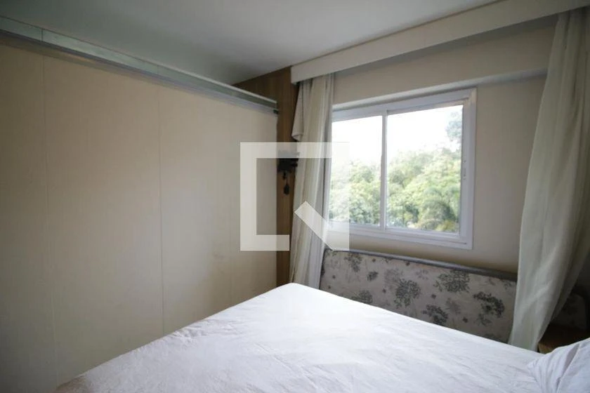 Furnished 2-bedroom apartment with 67 m² — photo 26