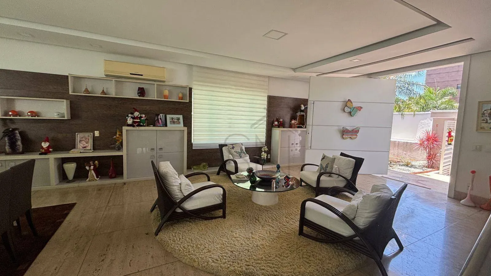 Furnished house 830 m² with 6 bedrooms and open kitchen — photo 41