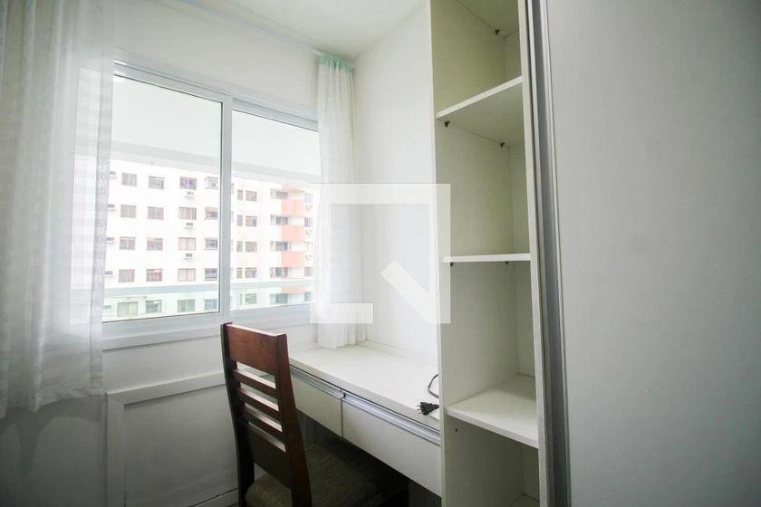 Apartamento mobiliado de 2 quartos com varanda e vaga — photo 30