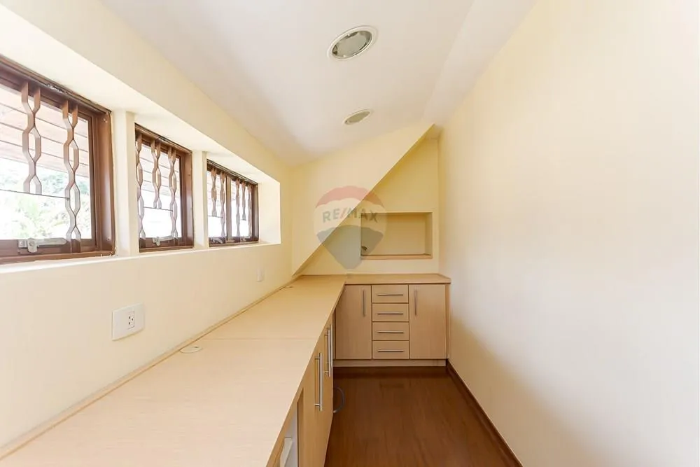 3-bedroom house 247 m² with pets allowed — photo 20