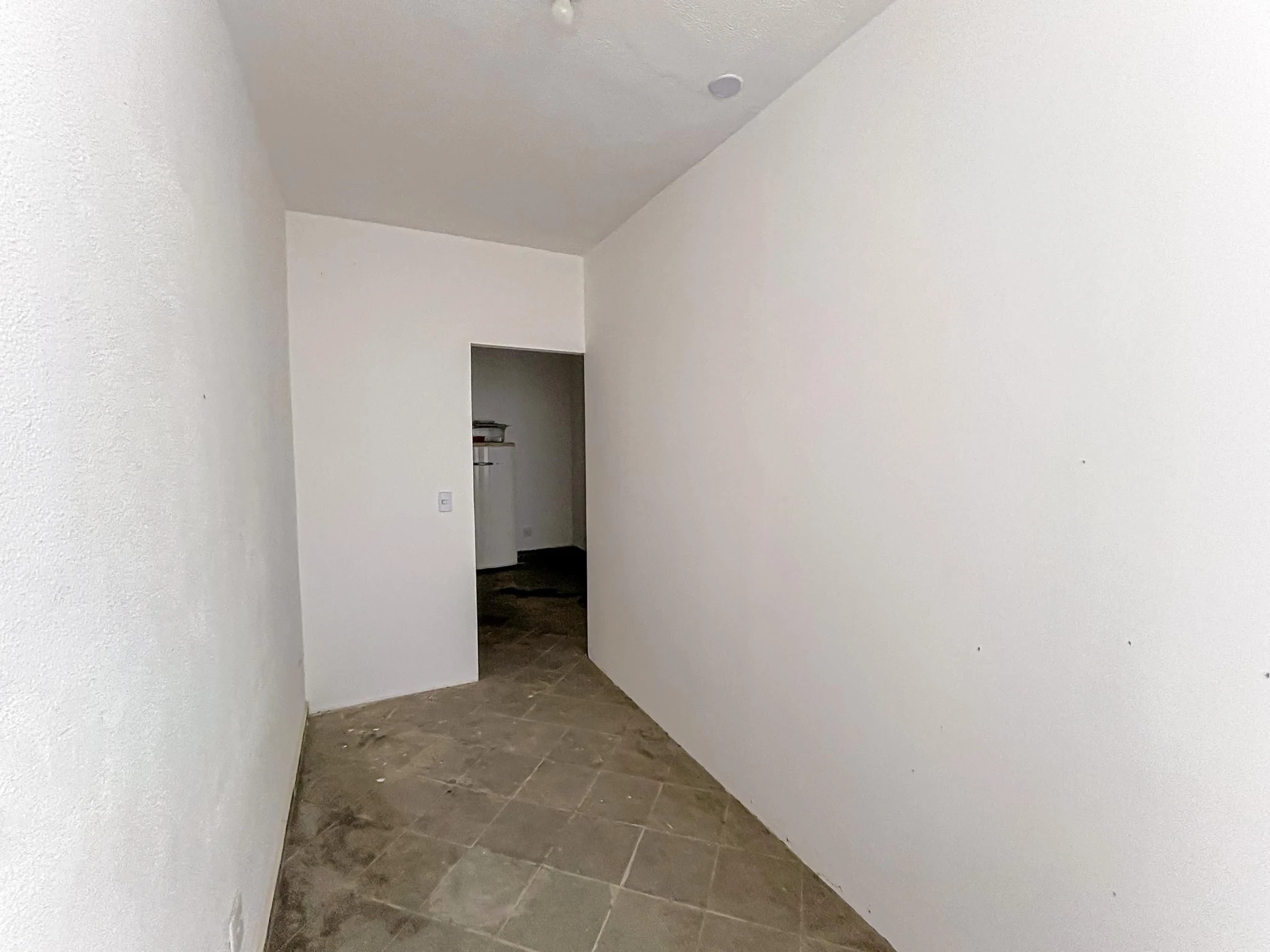 Apartamento de 1 dormitorio con cocina equipada — photo 17