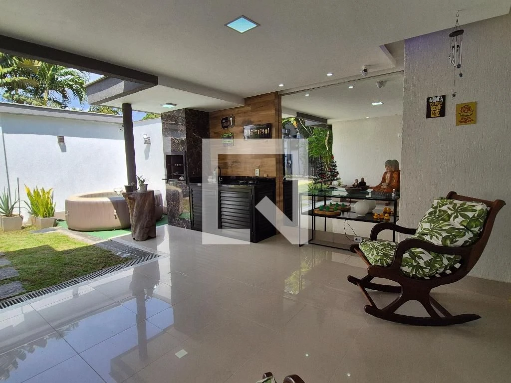Furnished house with 4 bedrooms and a balcony BBQ